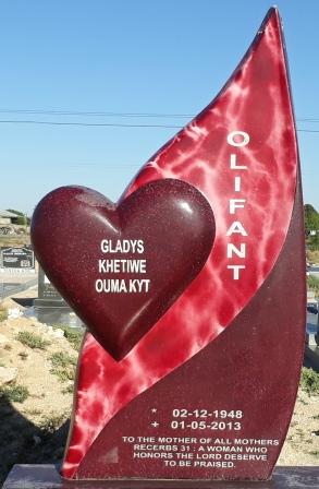 OLIFANT Gladys Khetiwe 1948-2013