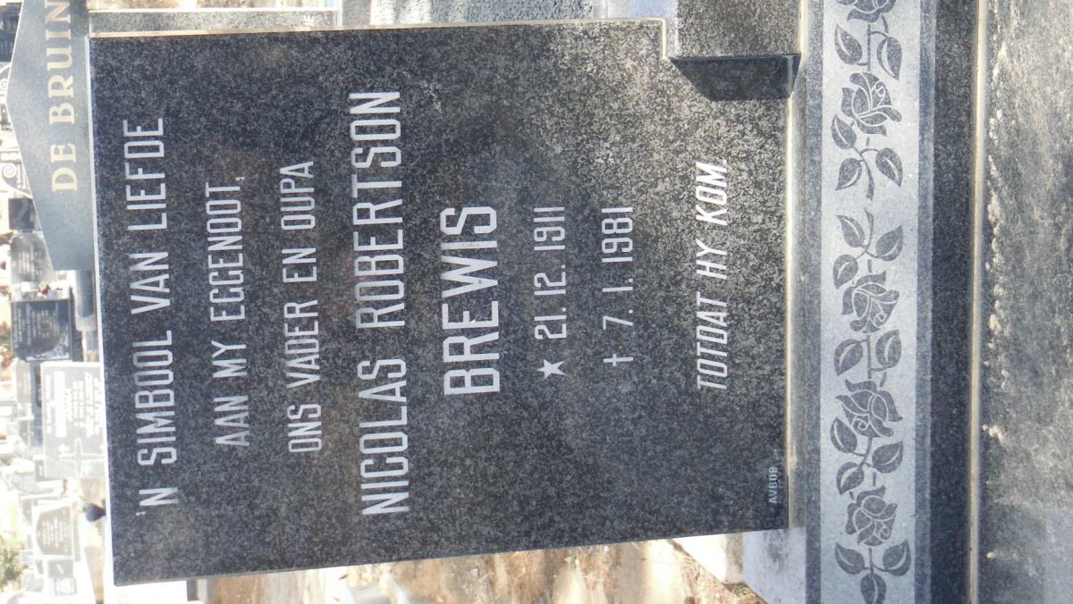 BREWIS Nicolas Robertson 1911-1981