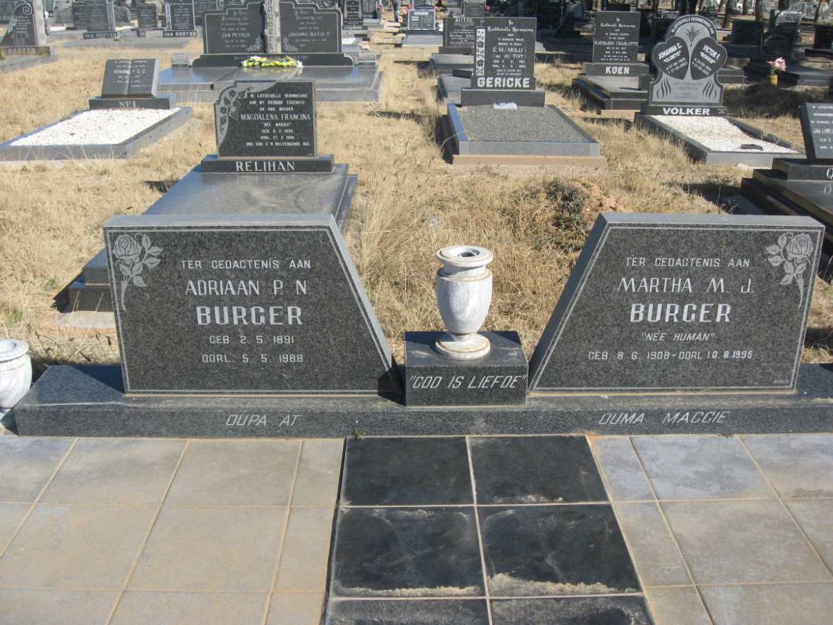 BURGER Adriaan P.N. 1891-1988 &amp; Martha M.J. HUMAN 1908-1995