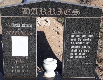 DARRIES Stephanus 1969-2012