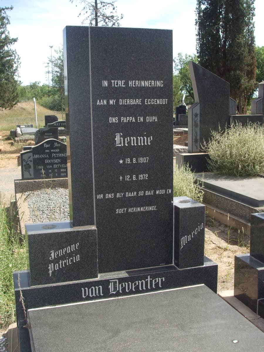 DEVENTER Hennie, van 1907-1972
