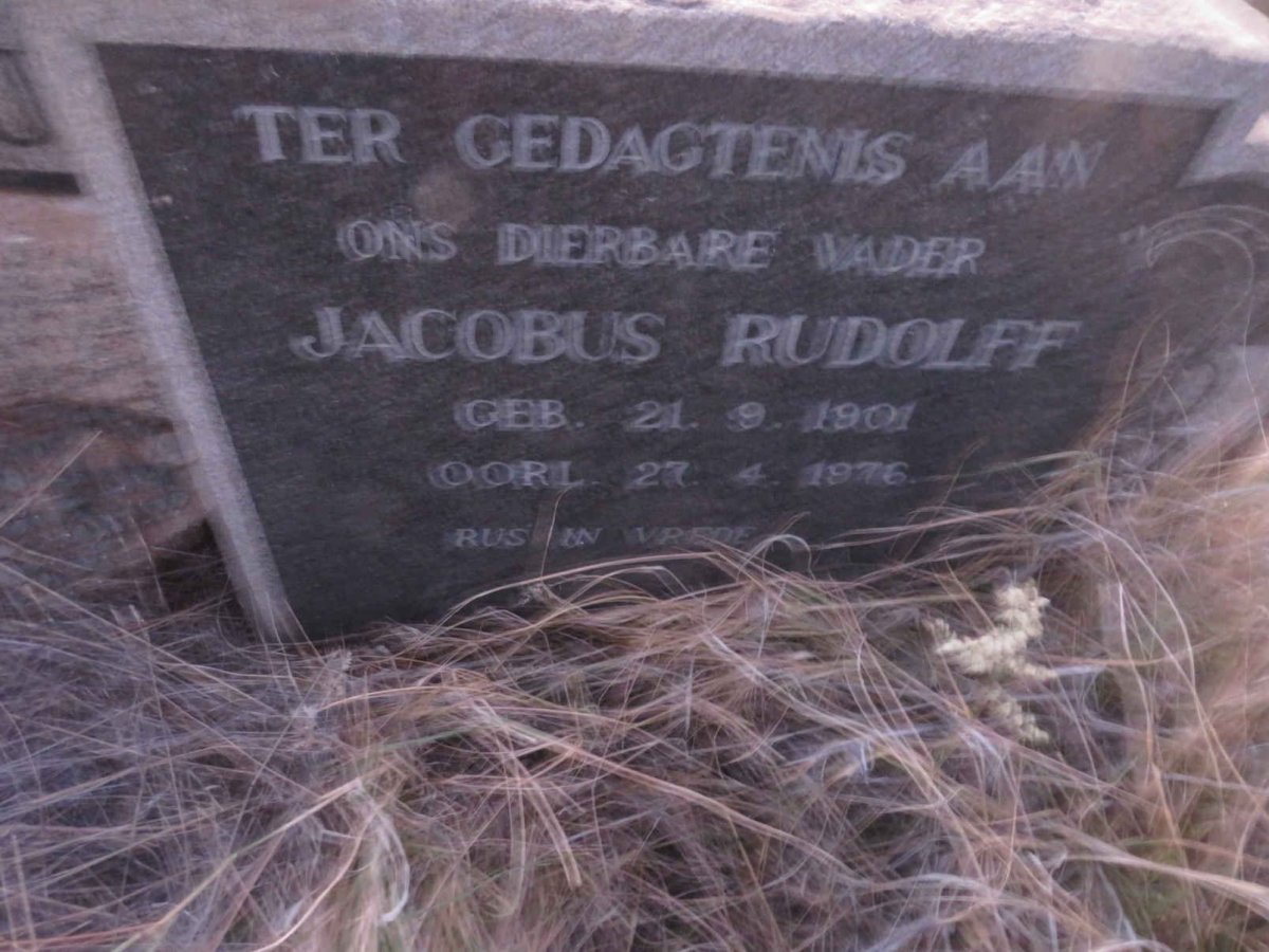 LUYT Jacobus Rudolff 1901-1976 & Nellie Maria GREYVENSTEIN 1906-1960 _2