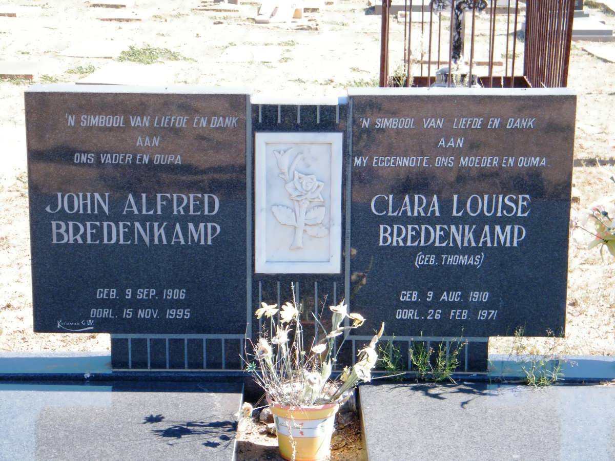 BREDENKAMP John Alfred 1906-1995 &amp; Clara Louise THOMAS 1910-1971