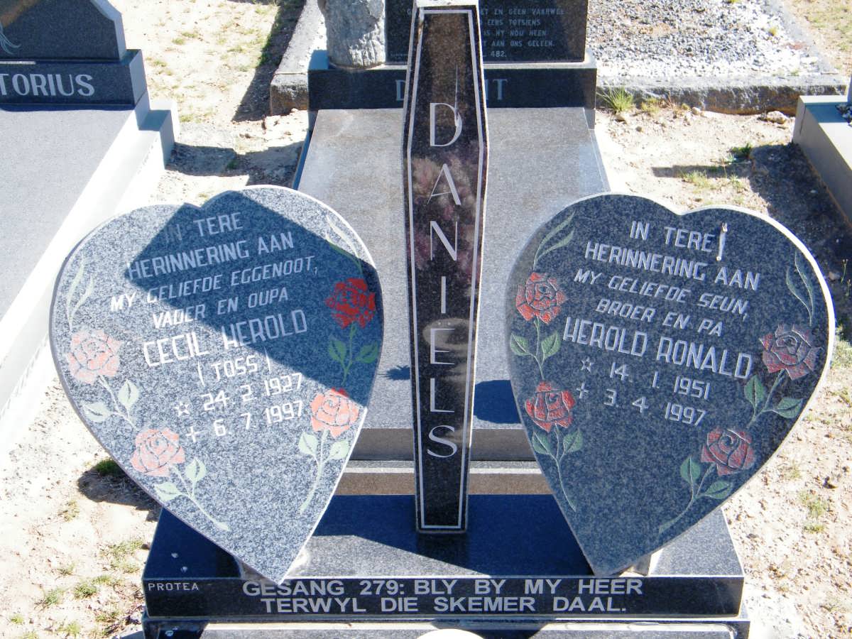 DANIËLS Cecil Herold 1927-1997 :: DANIËLS Herold Ronald 1951-1997