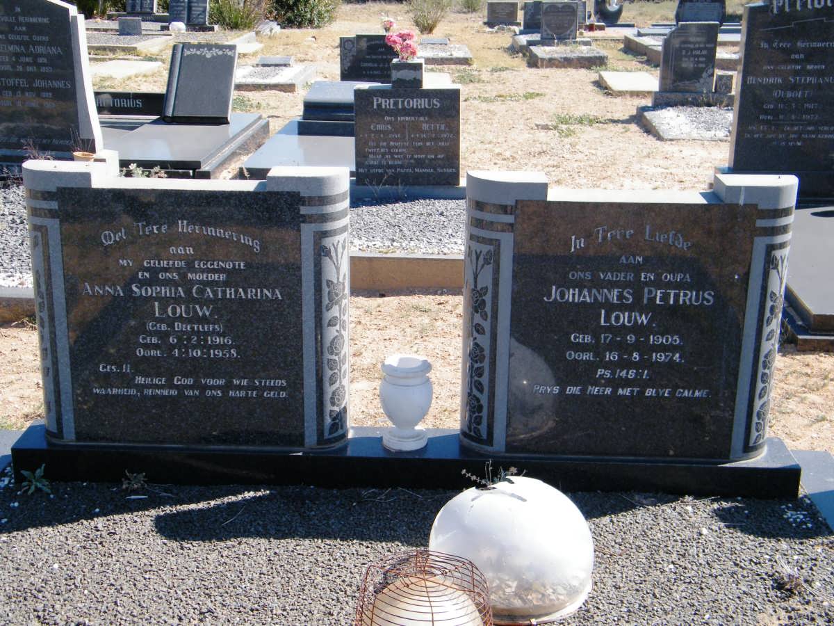 LOUW Johannes Petrus Louw 1905-1974 &amp; Anna Sophia Catharina DEETLEFS 1916-1958