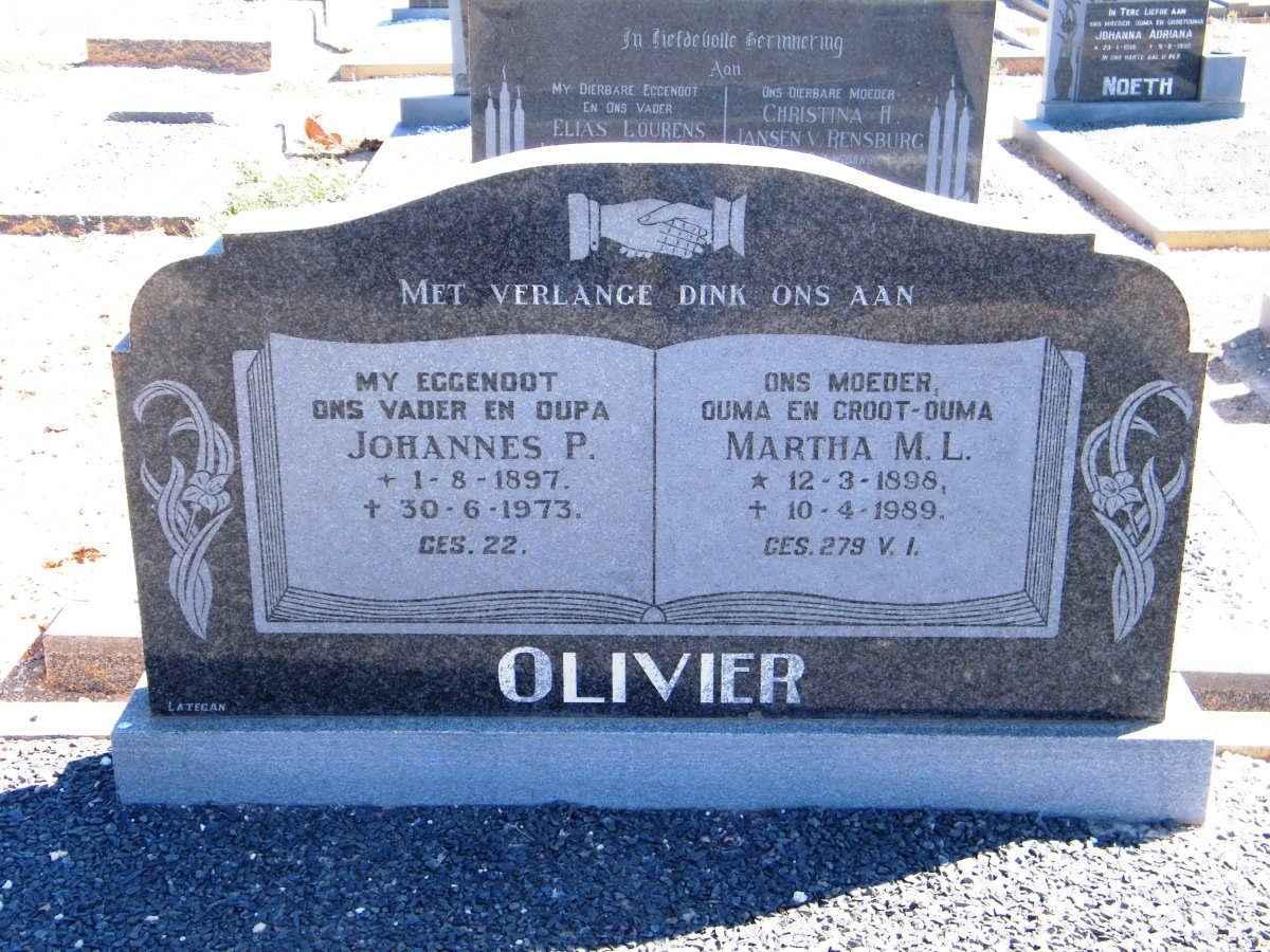 OLIVIER Johannes P. 1897-1973 &amp; Martha M.L. 1898-1989