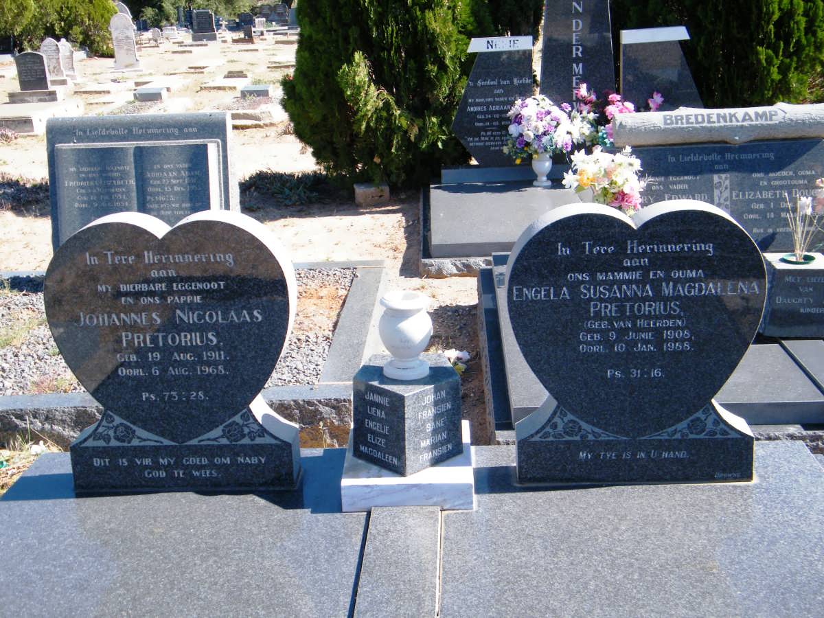 PRETORIUS Johannes Nicolaas 1911-1968 &amp; Engela Susanna Magdalena VAN HEERDEN 1908-1988