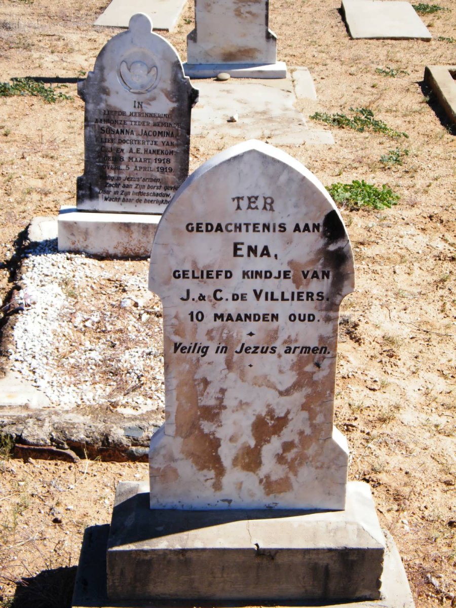 VILLIERS Ena, de