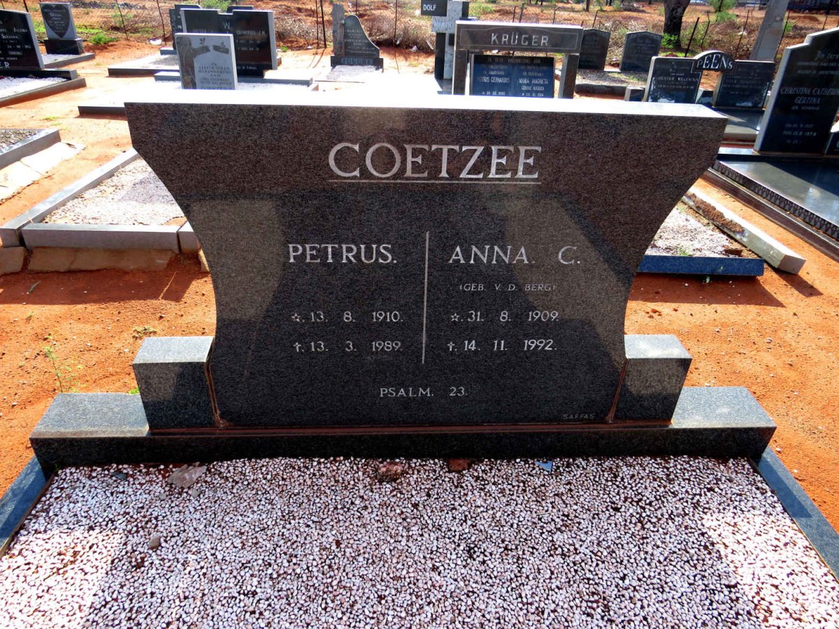 COETZEE Petrus 1910-1989 & Anna C. V.D. BERG 1909-1992