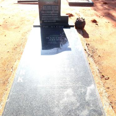 KLERK Ernst Jacobus, de 1975-2010 :: DE KLERK Marthinus Jacobus 1935-2009 & Lucia Cornelia 1950- _1