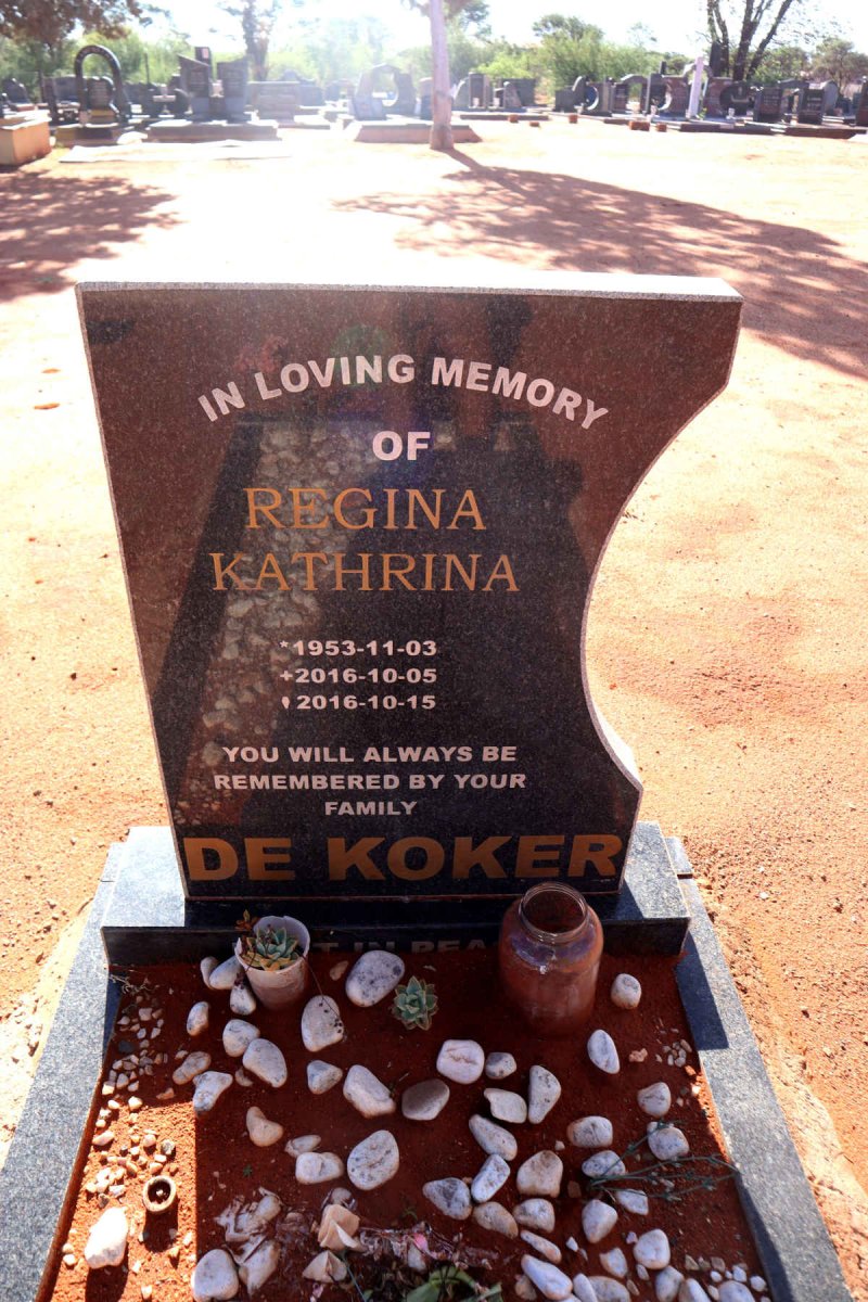 KOKER Regina Kathrina, de 1953-2016