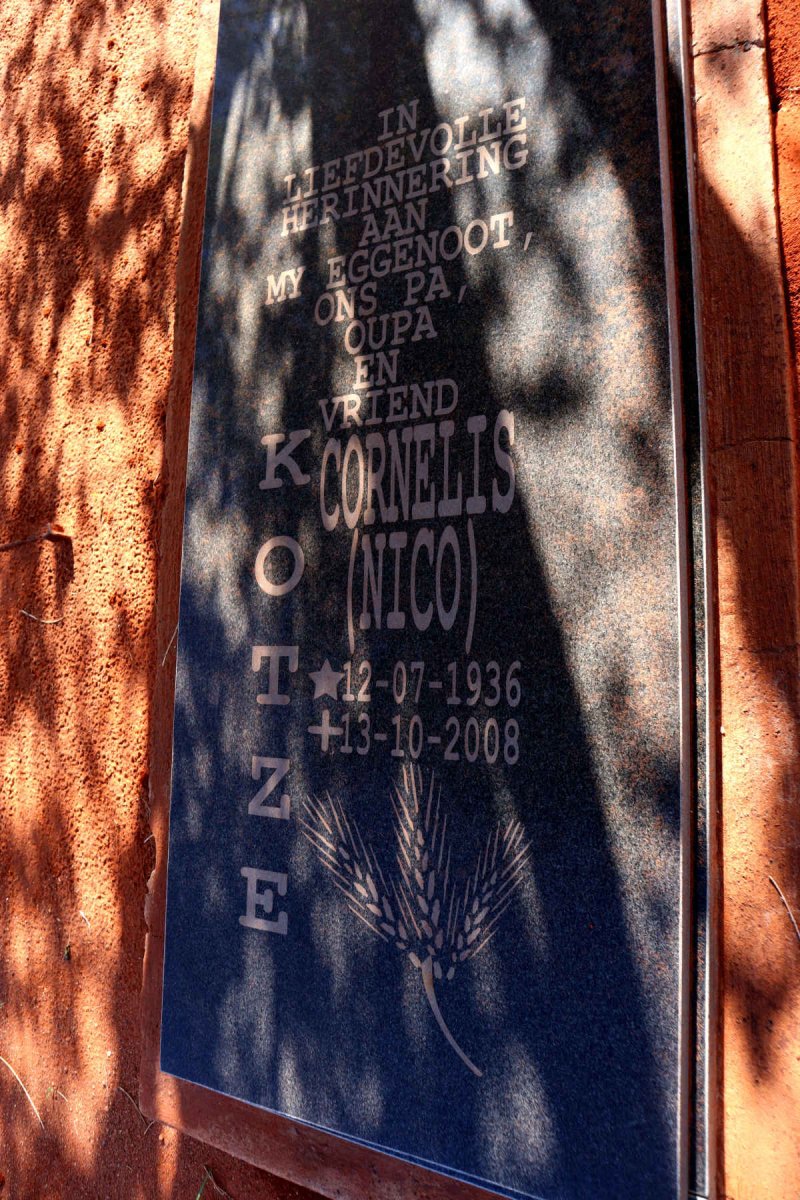KOTZE Cornelis 1936-2008