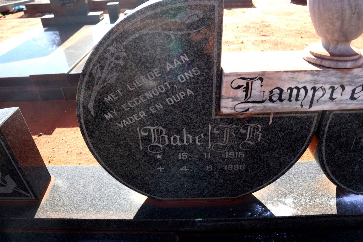 LAMPRECHT F.B. 1915-1986 & D.E. 1924-2007 _2