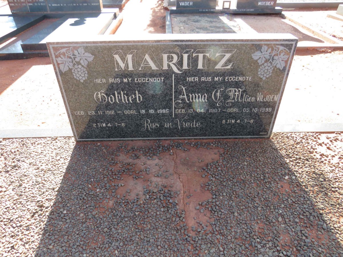 MARITZ Gotlieb 1912-1995 & Anna E.M. VILJOEN 1907-1999