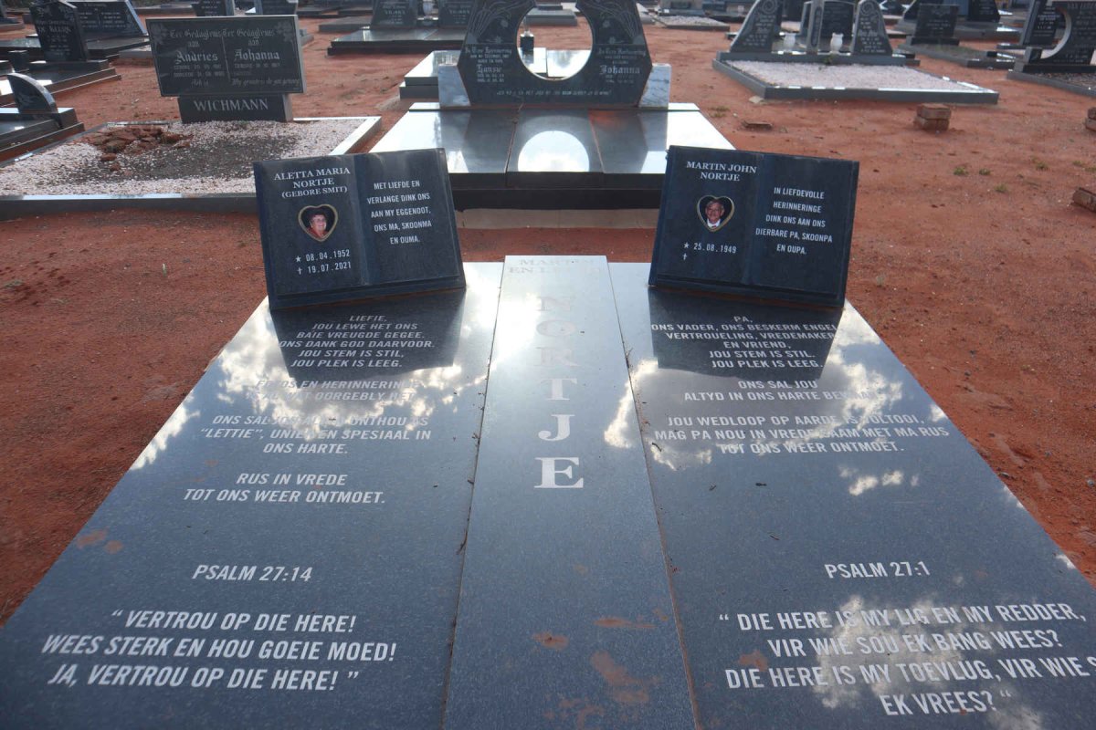 NORTJE Martin John 1949- & Aletta Maria SMIT 1952-2021 