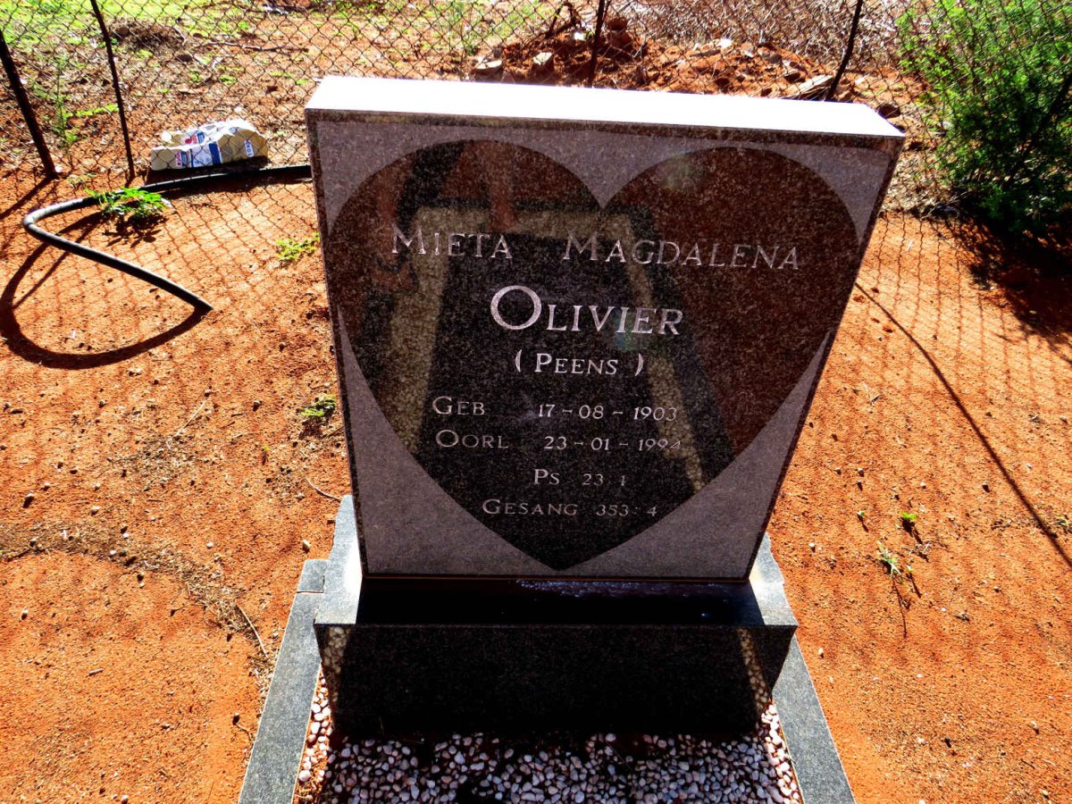 OLIVIER Mieta Magdalena nee PEENS 1903-1994