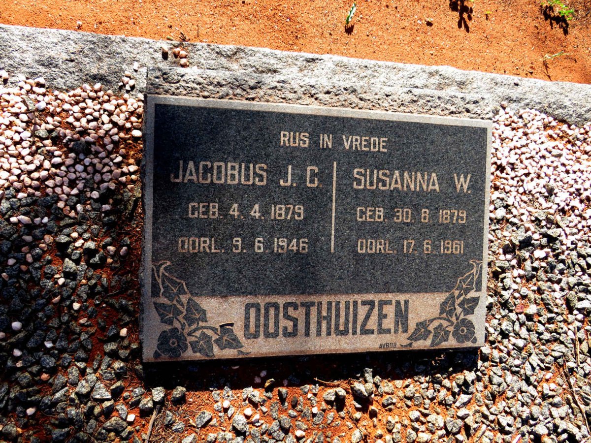 OOSTHUIZEN Jacobus J.C. 1879-1946 & Susanna W. 1879-1961