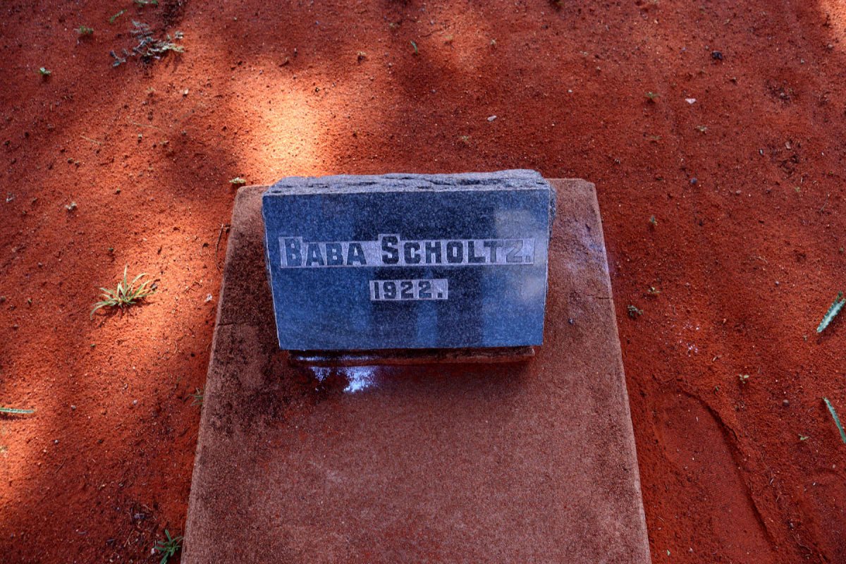 SCHOLTZ -1922
