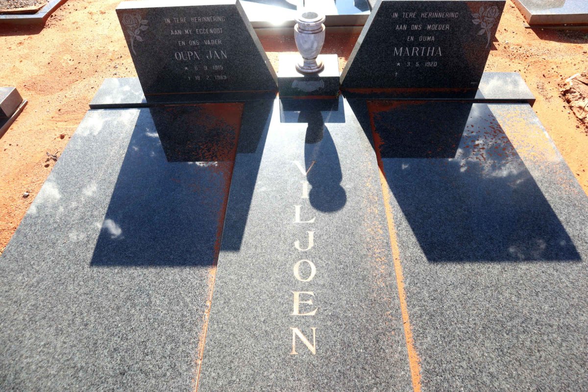 VILJOEN Jan 1915-1989 & Martha 1920-