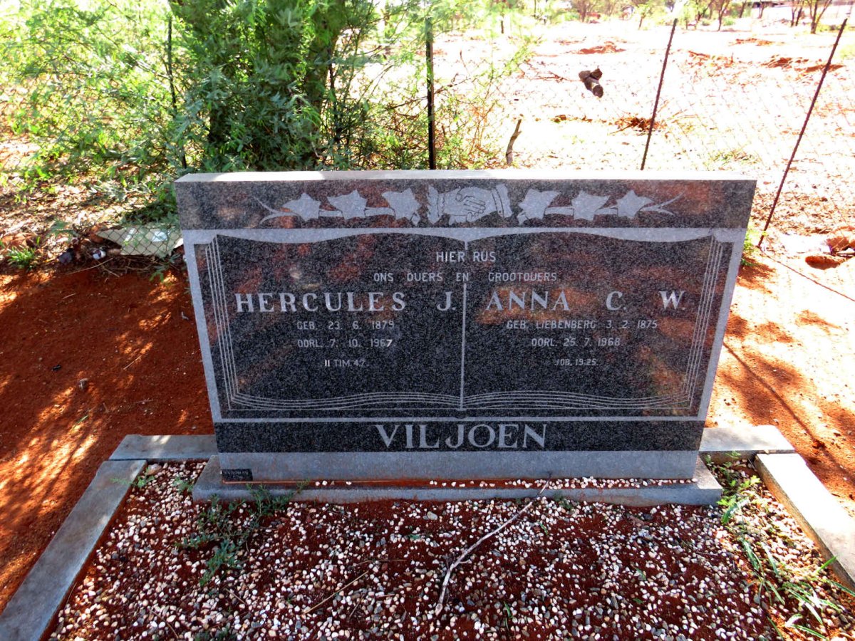 VILJOEN Hercules J. 1879-1967 & Anna C.W. LIEBENBERG 1875-1968 