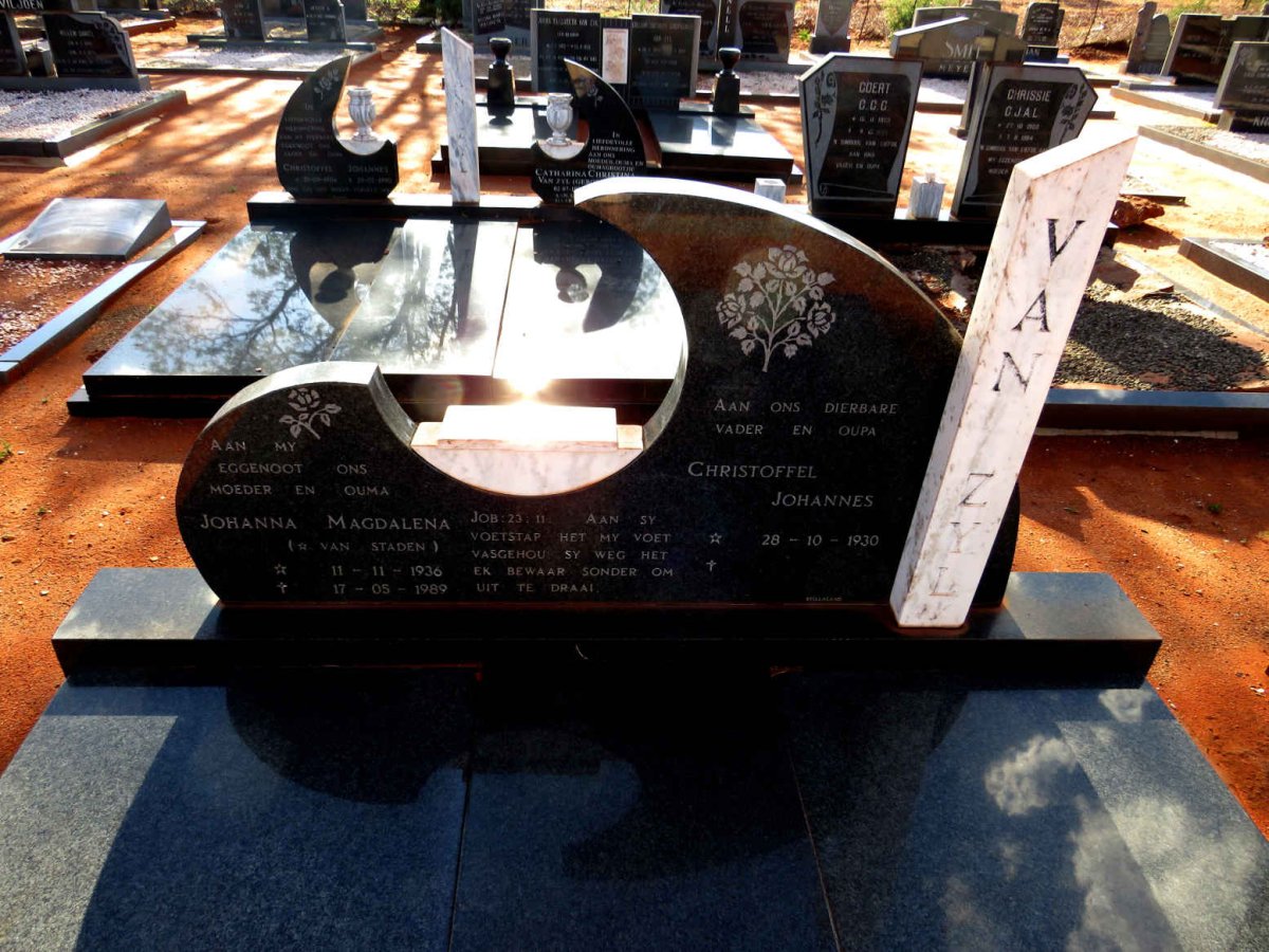 ZYL Christoffel Johannes, van 1930- & Johanna Magdalena VAN STADEN 1936-1989 
