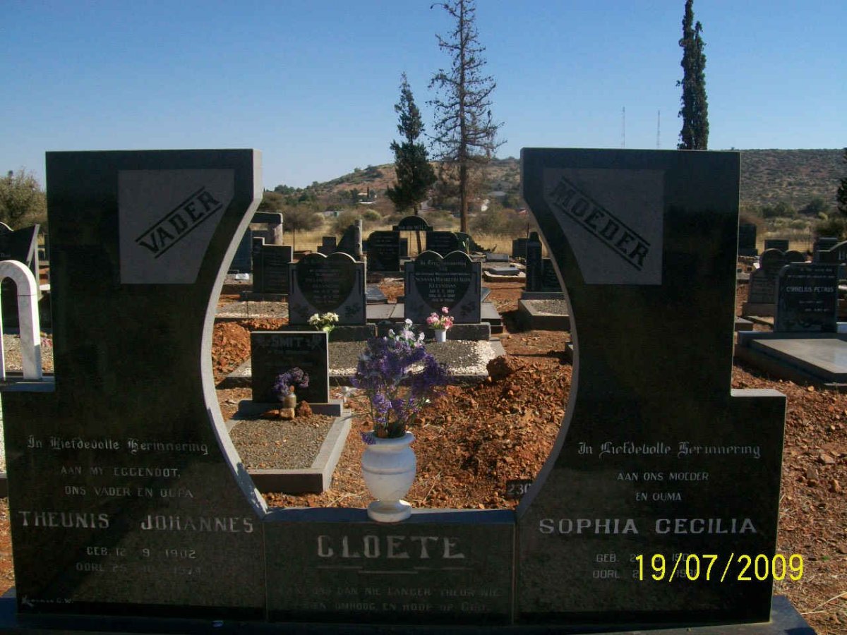CLOETE Theunis Johannes 1902-1974 &amp; Sophia Cecilia 190?-198?