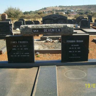 DEVENTER James Fredrick, van 1917-1978 &amp; Hendrika Gesina VILJOEN 1926-2002