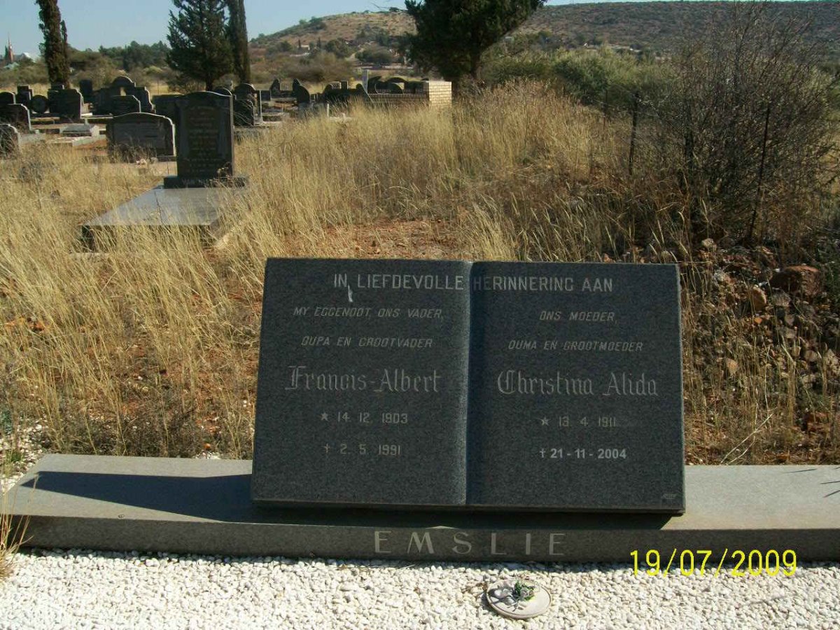 EMSLIE Francis Albert 1903-1991 &amp; Christina Alida 1911-2004