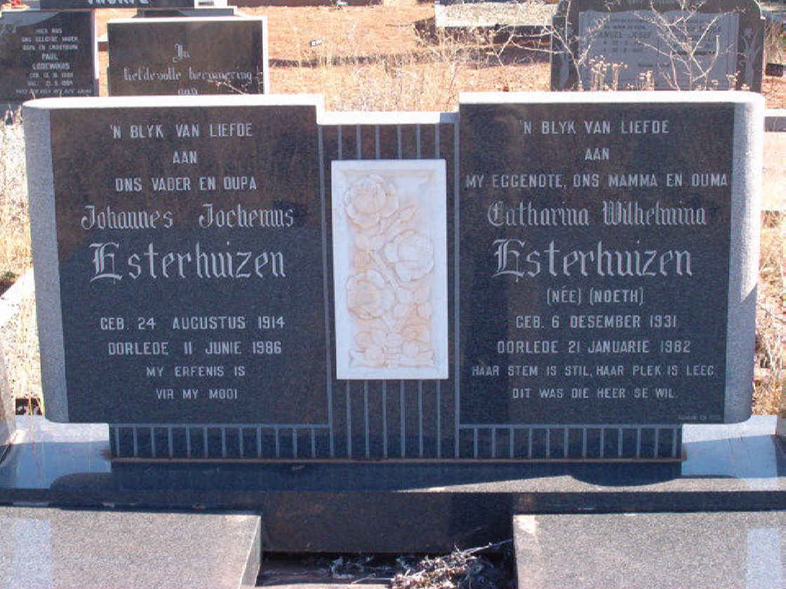 ESTERHUIZEN Johannes Jochemus 1914-1986 &amp; Catharina Wilhelmina NOETH 1931-1982