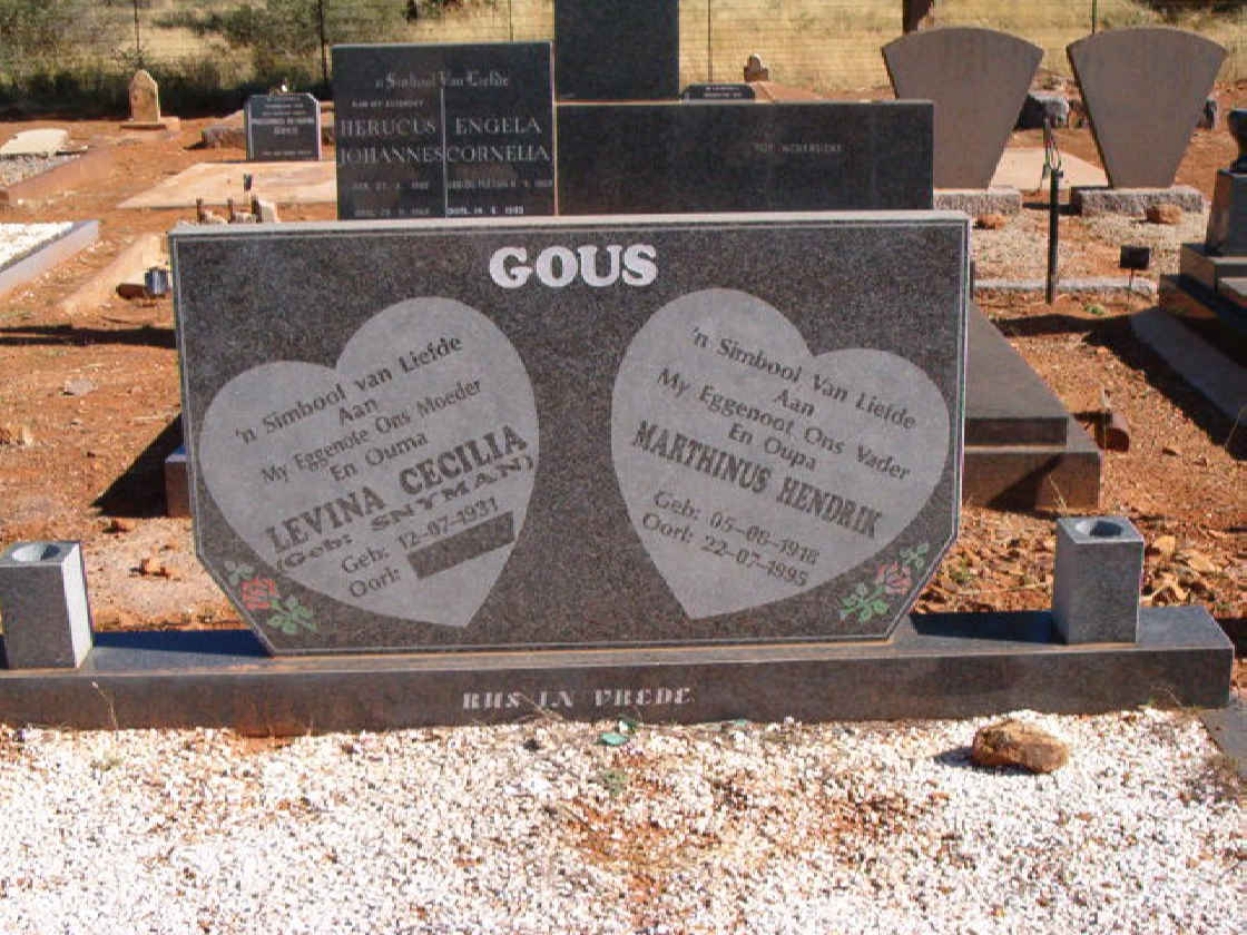 GOUS Martinus Hendrik 1918-1995 &amp; Levina Cecilia SNYMAN 1931-