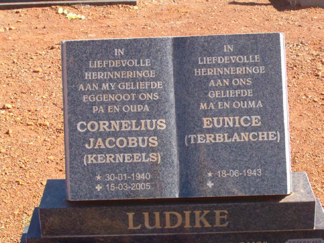 LUDIKE Cornelius Jacobus &amp; Eunice TERBLANCHE 1943-