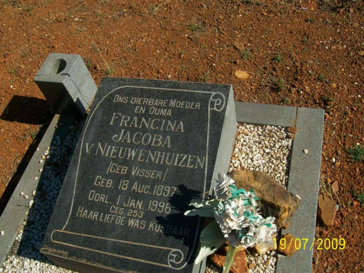 NIEUWENHUIZEN Francina Jacoba, v. nee VISSER 1897-1996