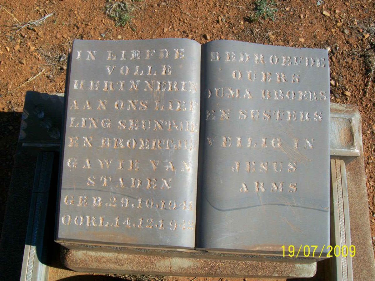 STADEN Gawie, van 1941-1942