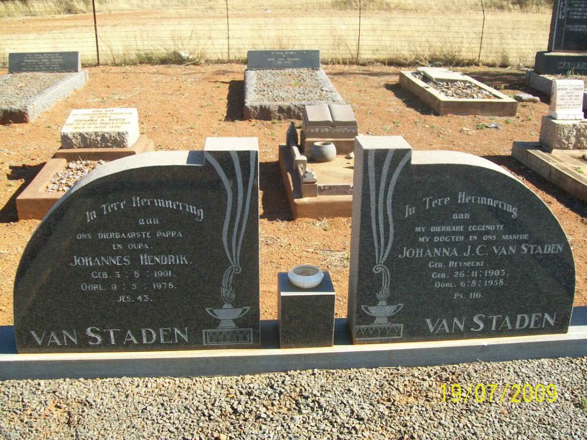 STADEN Johannes Hendrik, van 1901-1978 &amp; Johanna J.C. REYNECKE 1903-1958