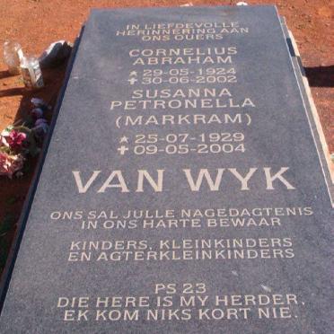 WYK Cornelius Abraham, van 1924-2002 &amp; Susanna Petronella MARKRAM 1929-2004