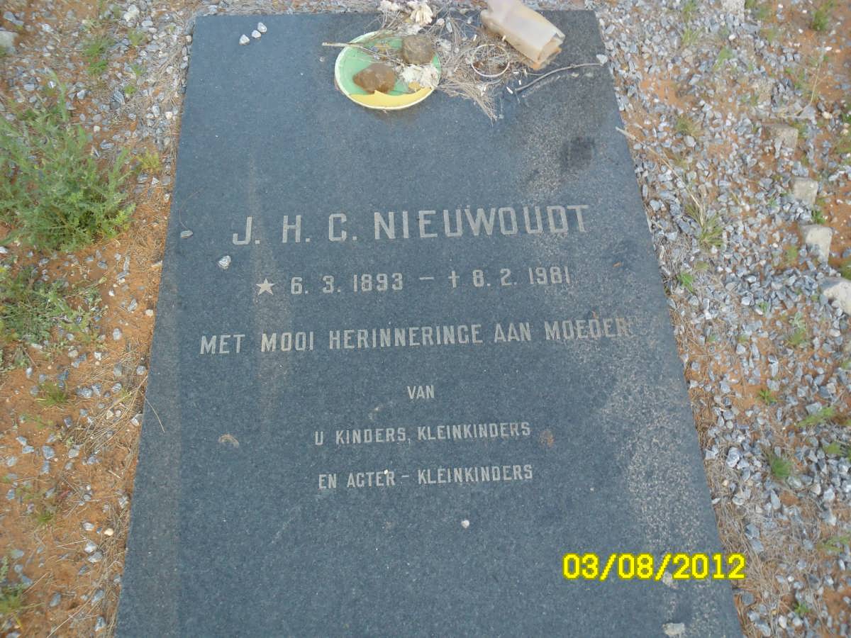 NIEUWOUDT J.H.C. 1893-1981