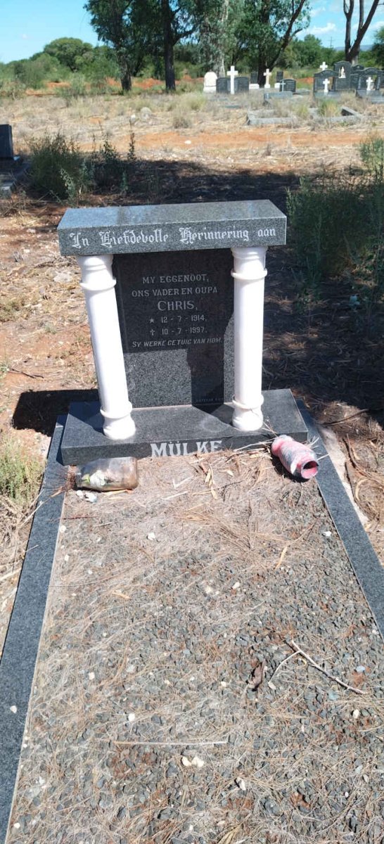 MULKE Chris 1914-1997
