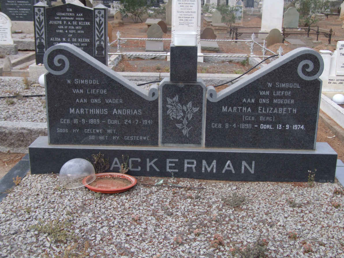 ACKERMAN Marthinus Andrias 1889-1941 &amp; Martha Elizabeth BERG 1898-1974