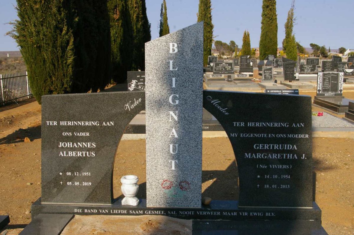 BLIGNAUT Johannes Albertus 1951-2019 &amp; Gertruida Margaretha J. VIVIERS 1954-2013