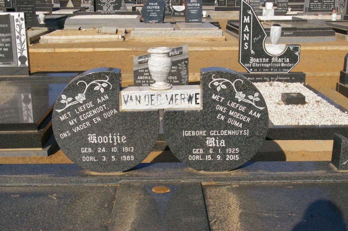 MERWE Kootjie, van der 1913-1989 &amp; Ria GELDENHUYS 1925-2015