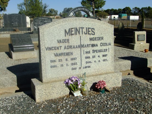 MEINTJES Vincent Adriaan van Renen 1897-1980 &amp; Marthina Cecilia SPENGLER 18?7-1971