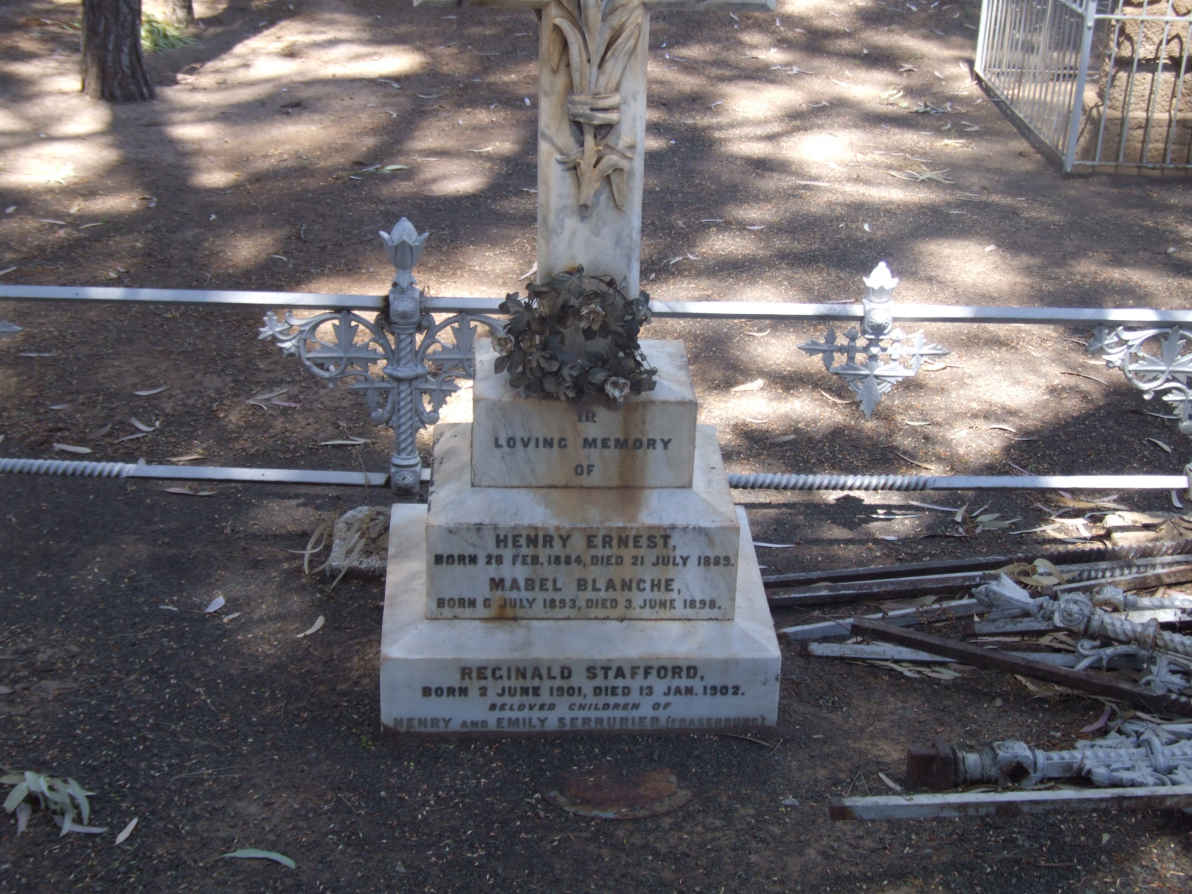 SERRURIER Henry Ernest 1884-1885 :: SERRURIER Mabel Blanche 1893-1898 :: SURRURIER Reginald Stafford 1901-1902
