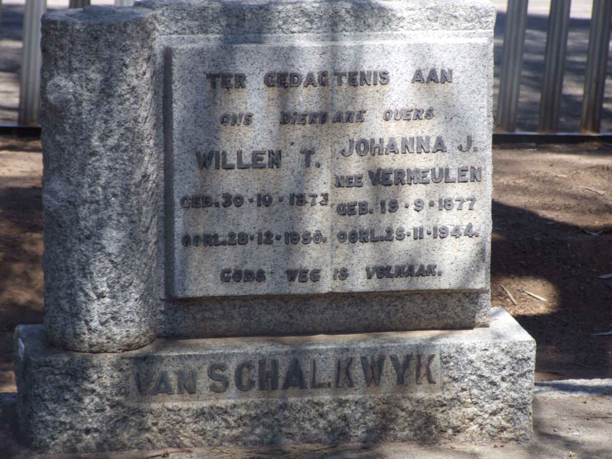 SCHALKWYK Willem T., van 1873-1950 &amp; Johanna J. VERMEULEN 1877-1944