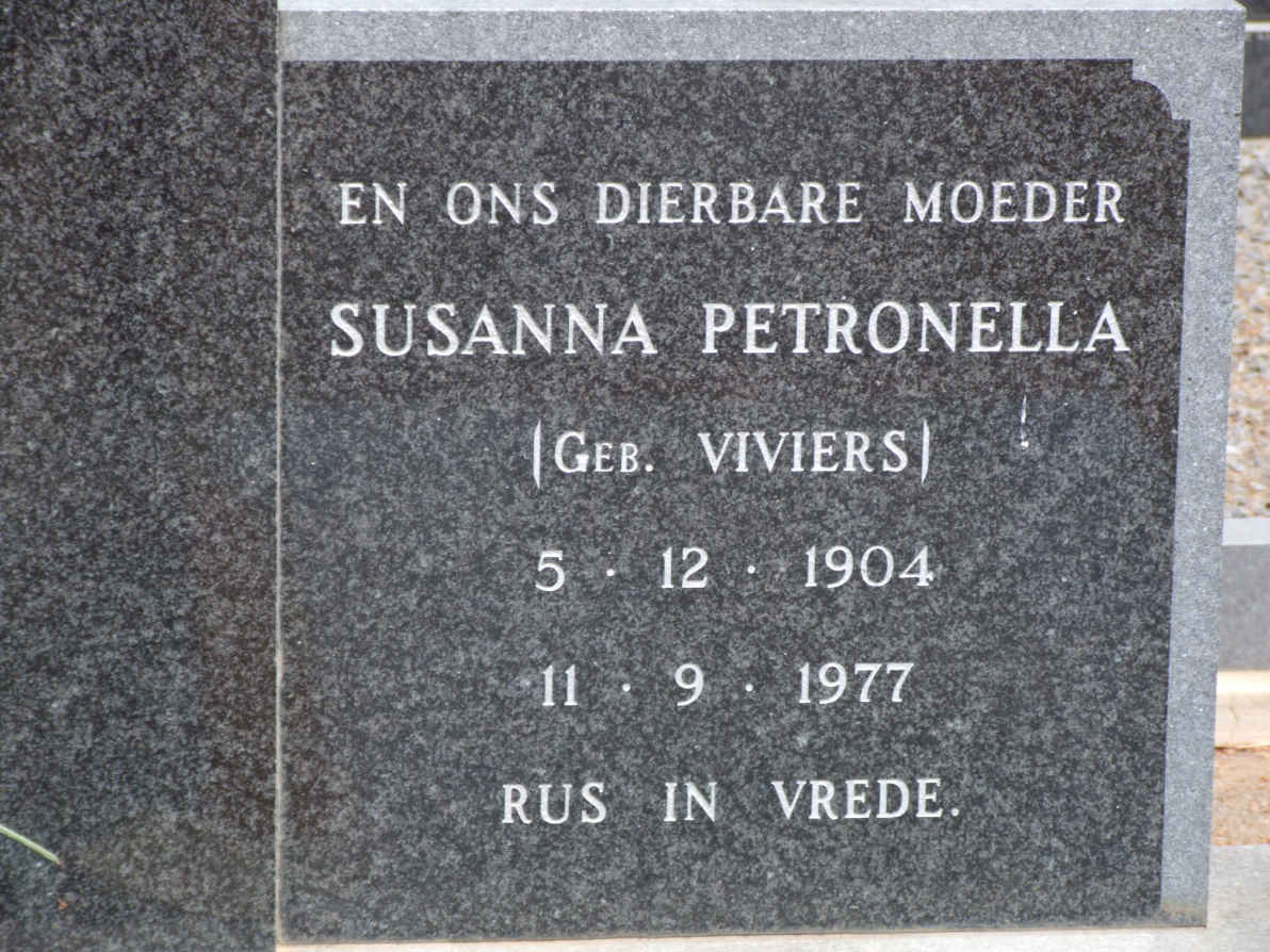 TUKKER Susanna Petronella nee VIVIERS 1904-1977
