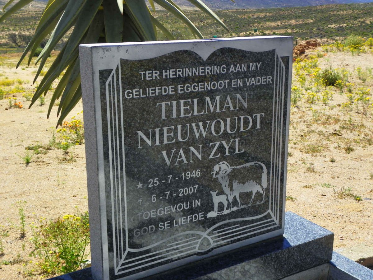 ZYL Tielman Nieuwoudt, van 1946-2007