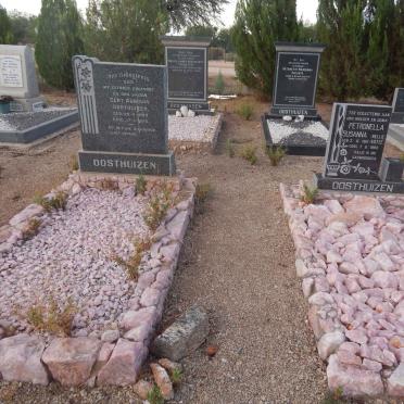 OOSTHUIZEN Gert Adriaan 1883-1955 &amp; Petronella Susanna KOTZÉ 1901-1993