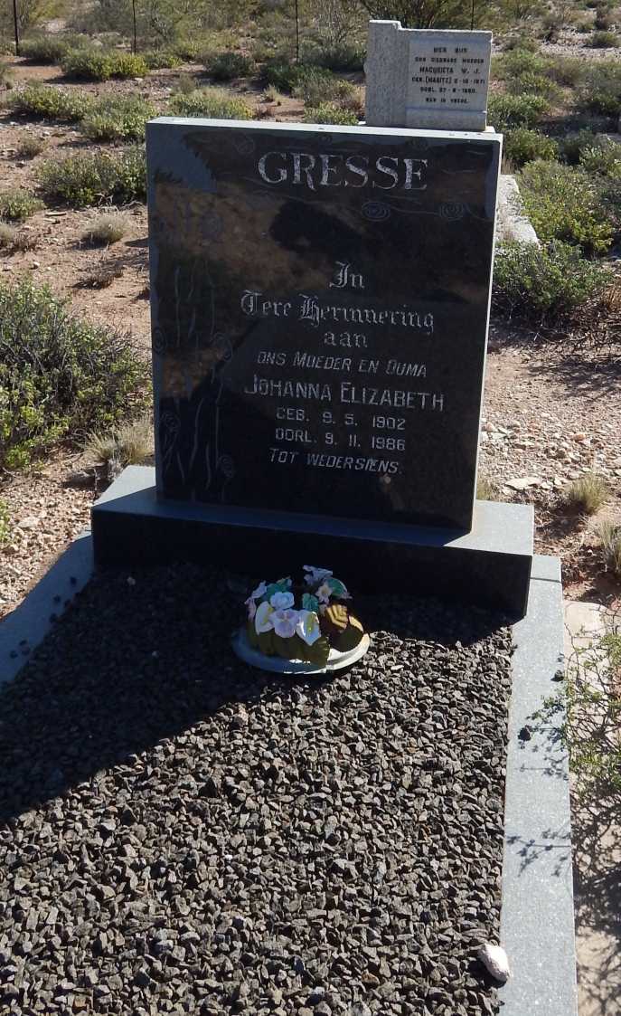 GRESSE Lukas Marthinus 1897-1953 &amp; Johanna Elizabeth 1902-1986