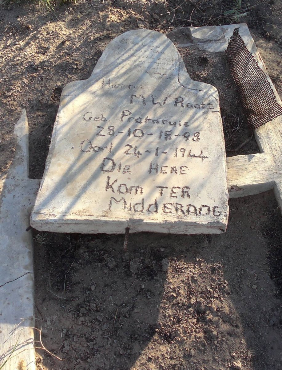RAATZ M.W. nee PRETORIUS 1898-1944