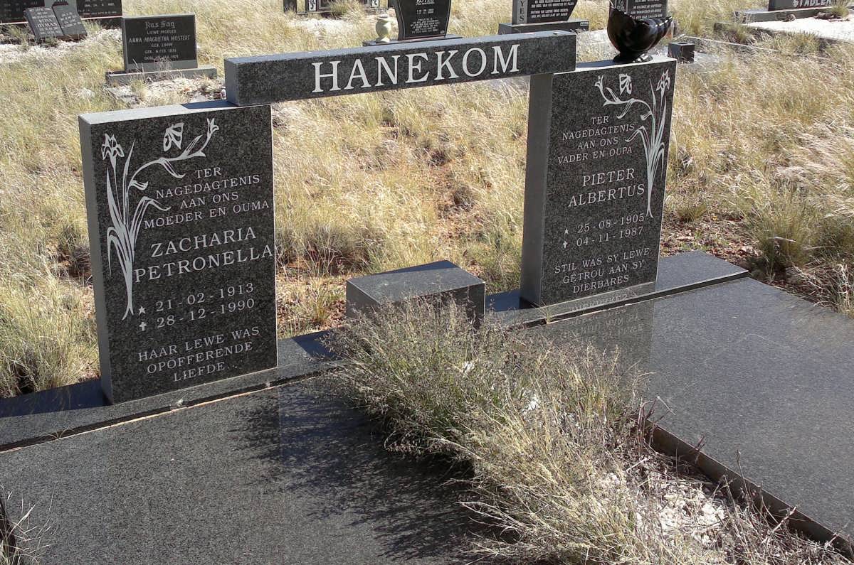 HANEKOM Pieter Albertus 1905-1987 &amp; Zacharia Petronella 1913-1990