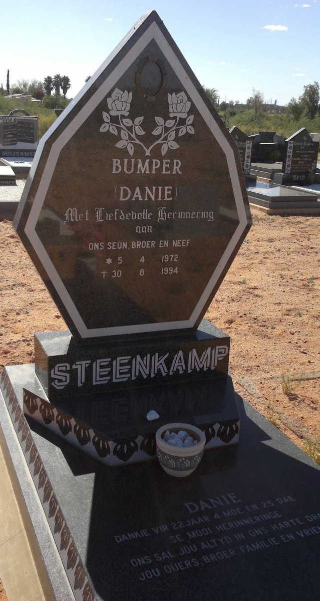 STEENKAMP Danie 1972-1994